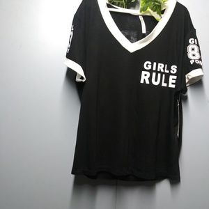 Love Nation Crop top short sleeve tee black white